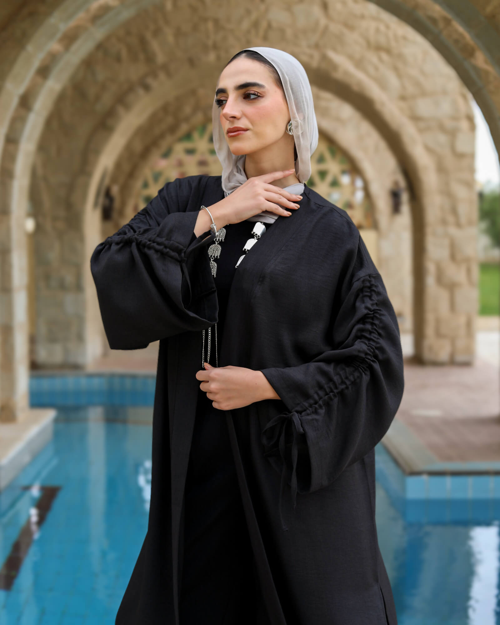 Tie Shop | ريحانا