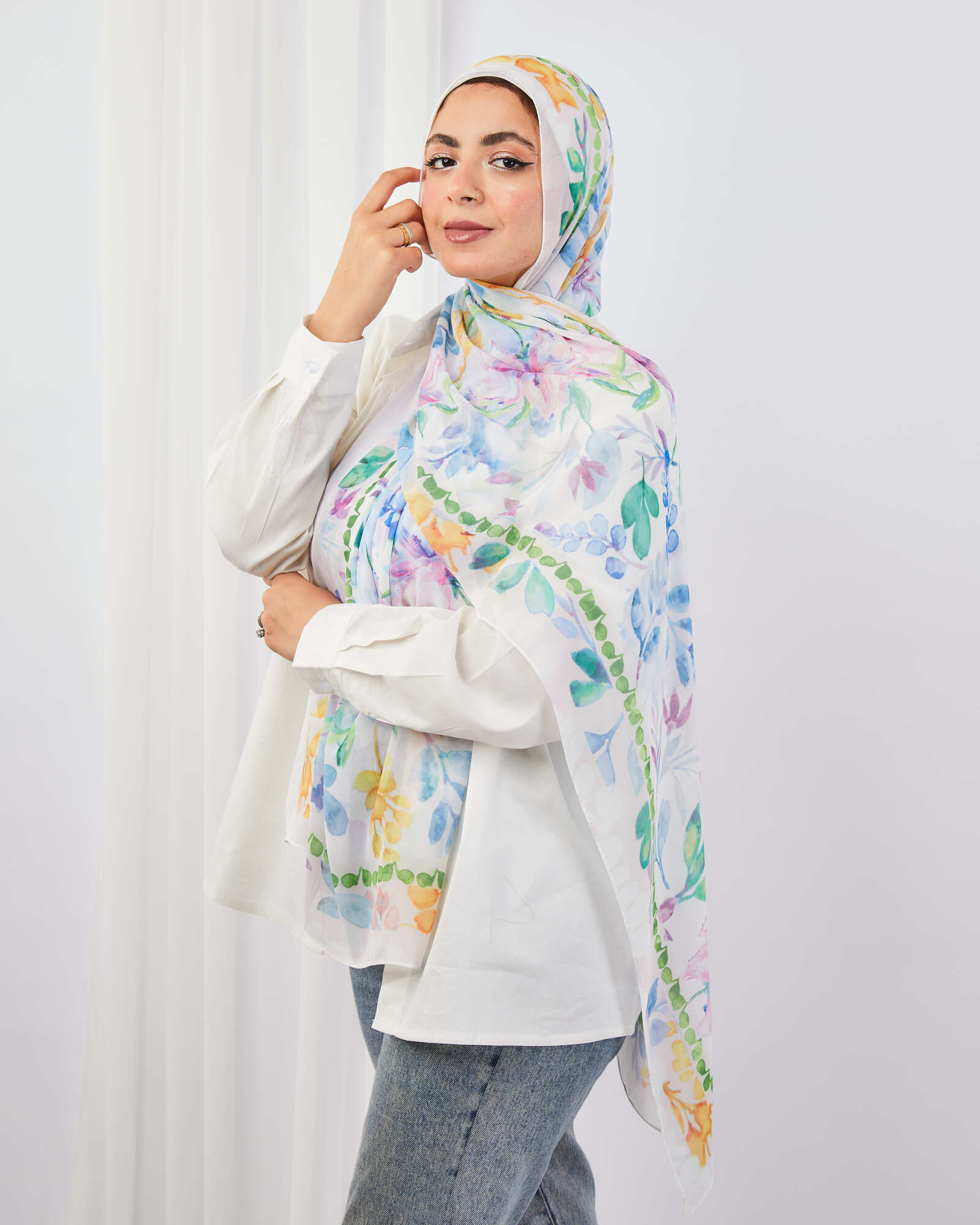 Tie Shop | Porcelain Dahlia طرحة شيفون - ايشارب شيفون