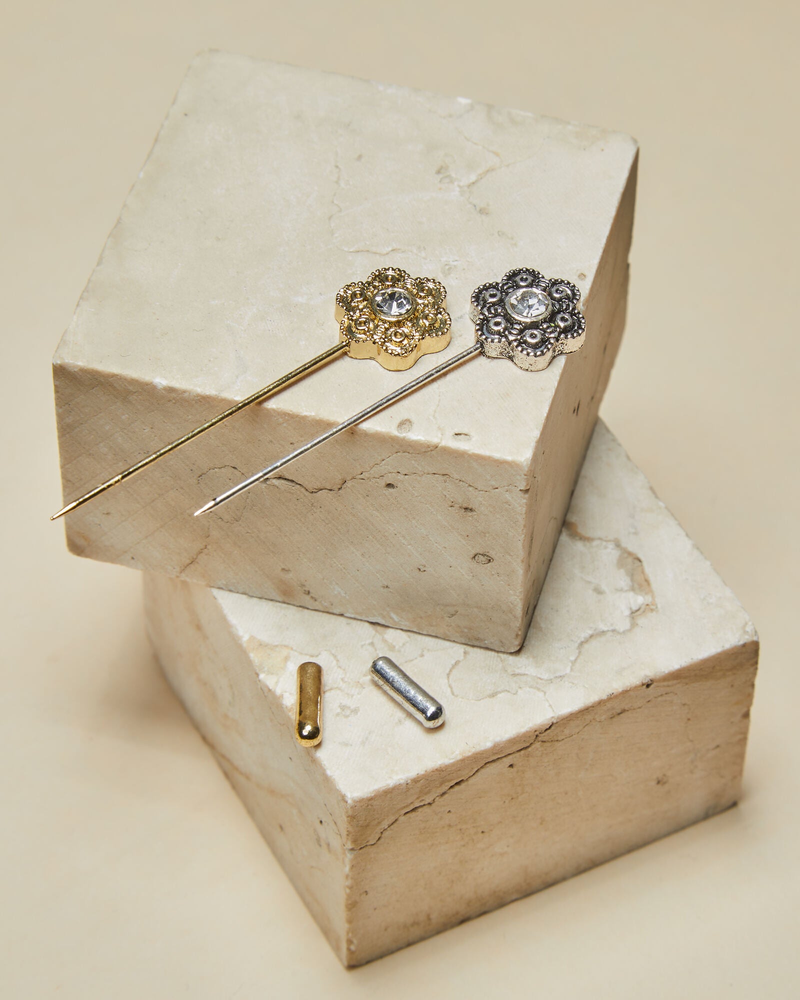 Tie Shop | Pin With Cover