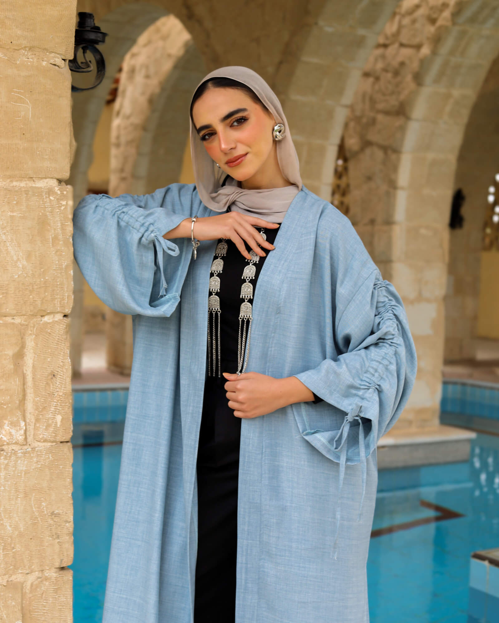 Tie Shop | ريحانا