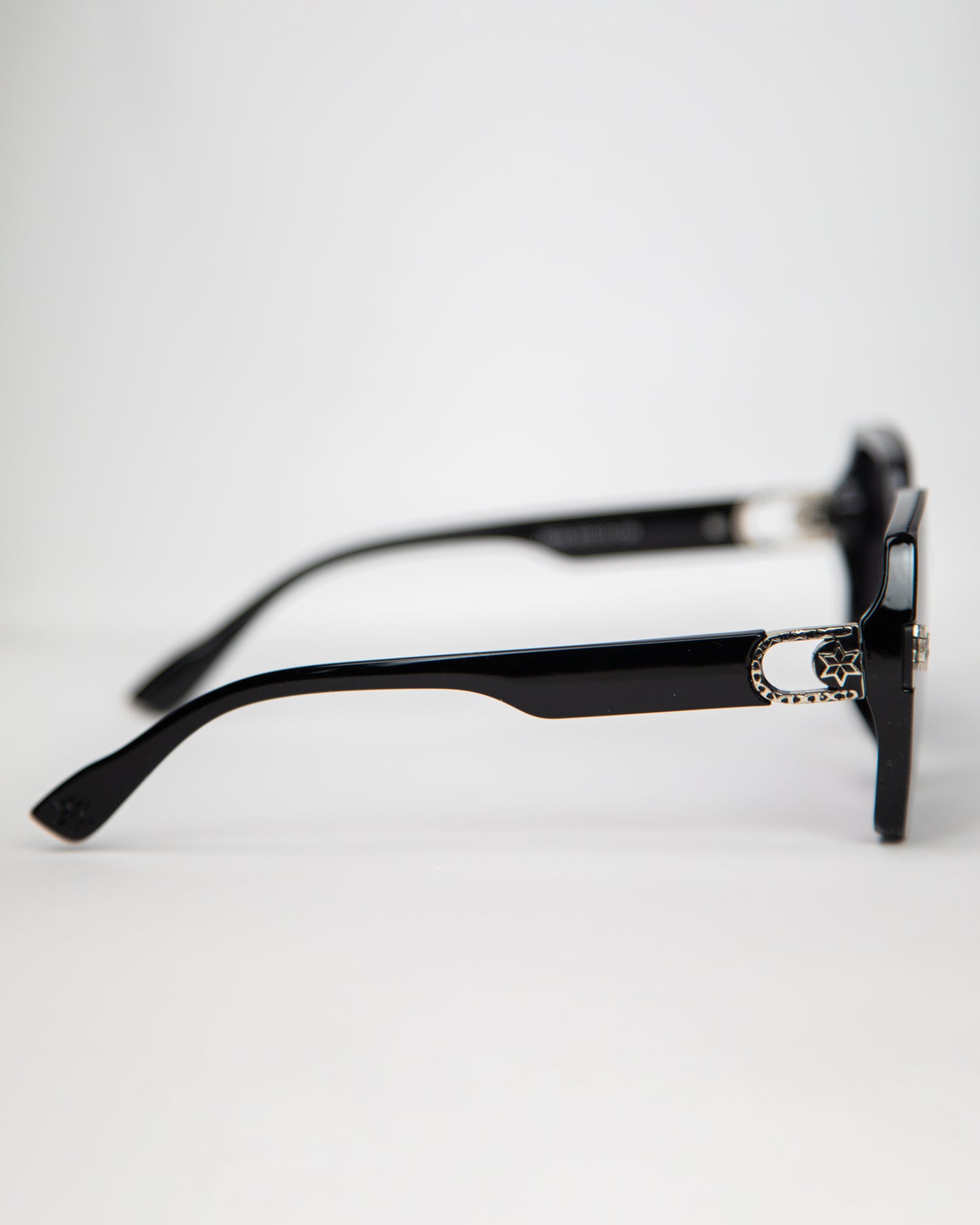 Tie Shop | Sun Glasses | Dapper