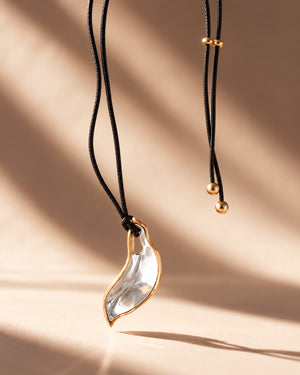 Leaf Cord Necklace