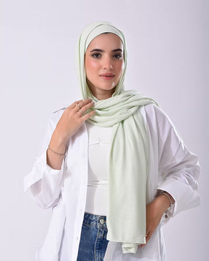 Classy scarf & Bonnet