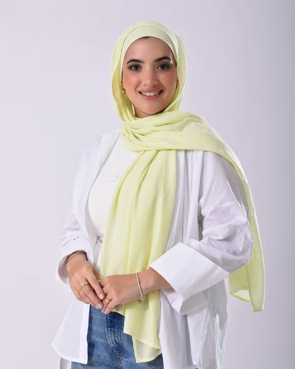 Classy scarf & Bonnet