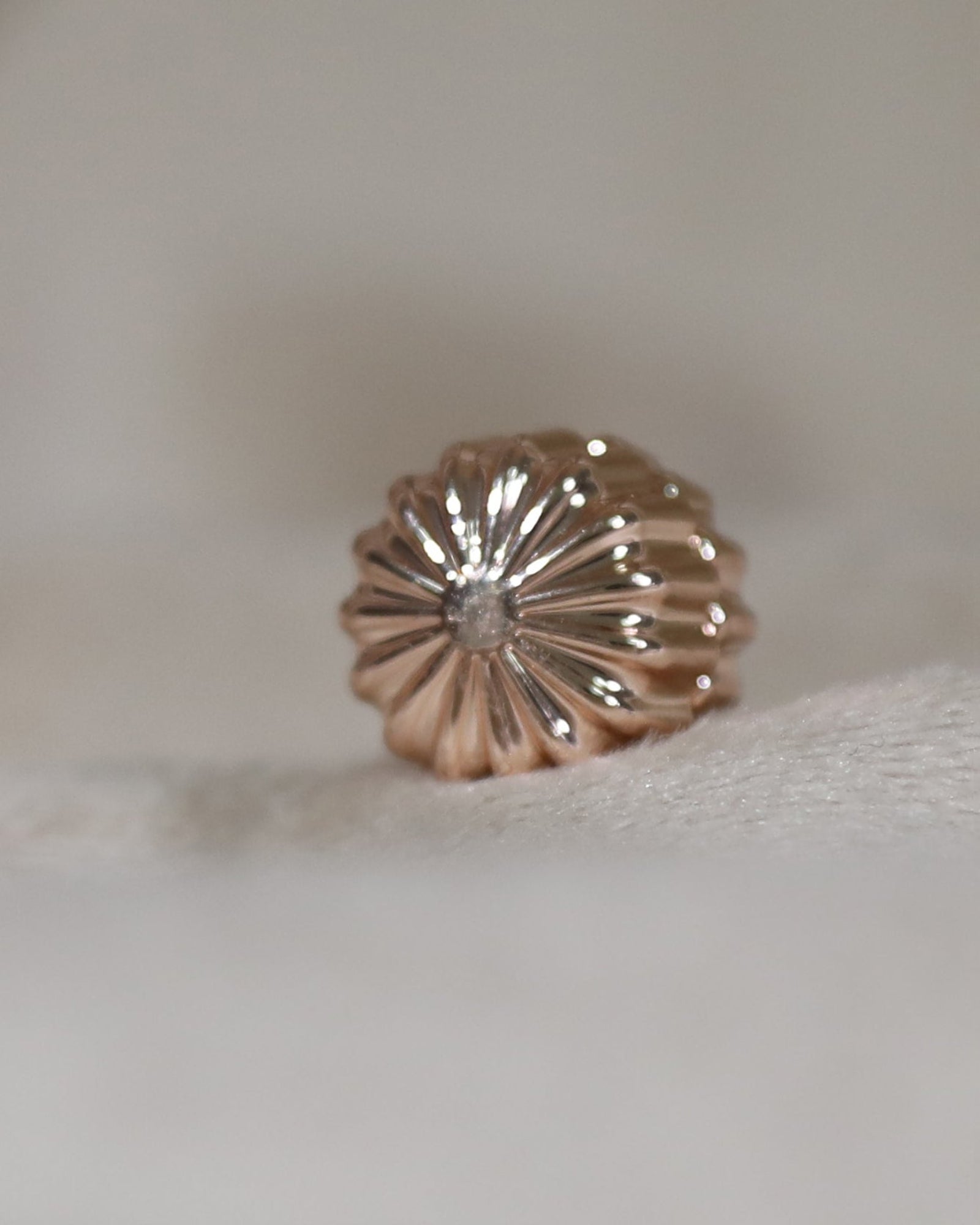 Tie Shop | Magnetic Hijab Pins | Elegant Hijab Accessories