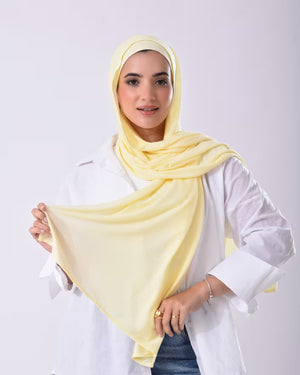 Classy scarf & Bonnet