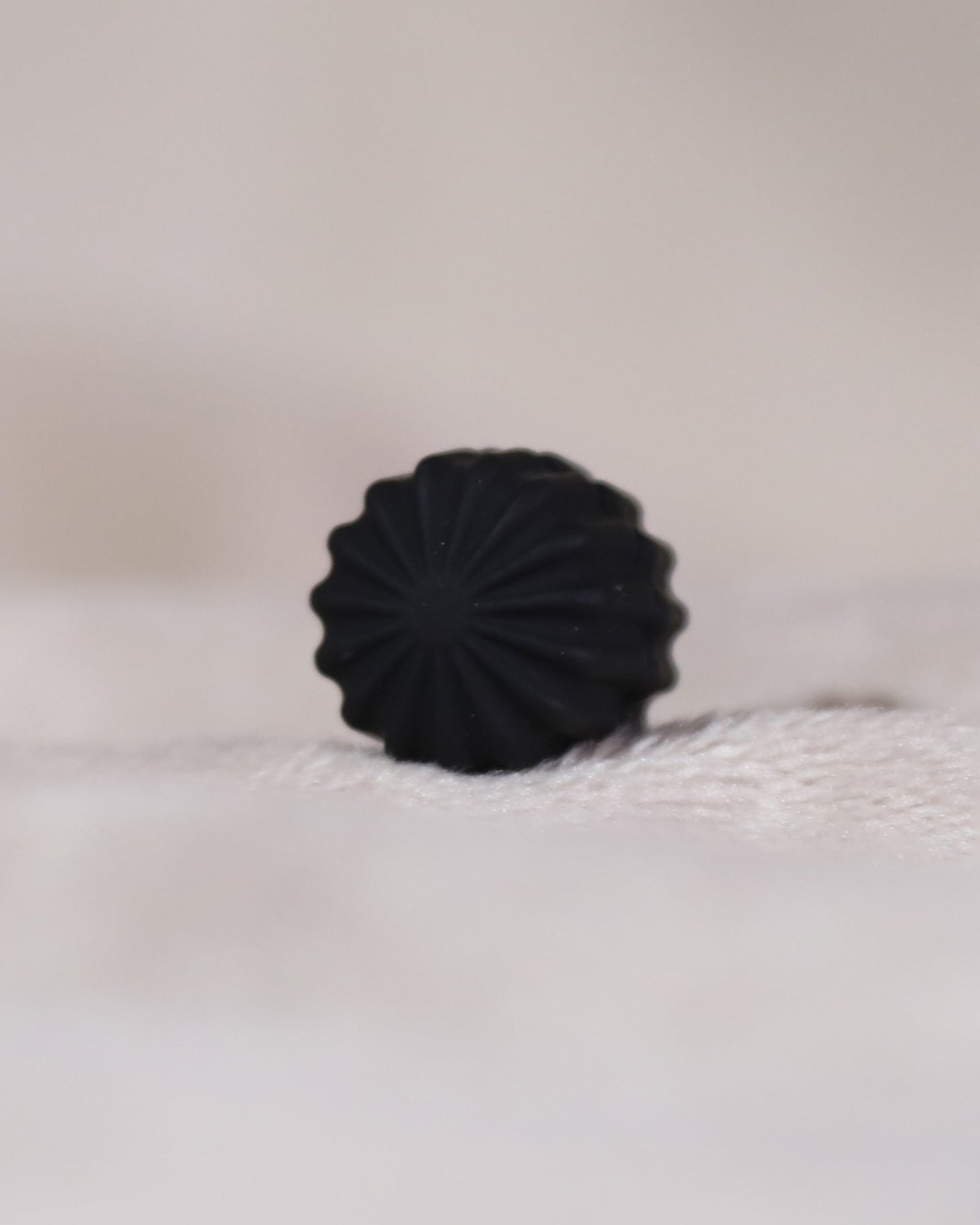 Tie Shop | Magnetic Hijab Pins | Elegant Hijab Accessories
