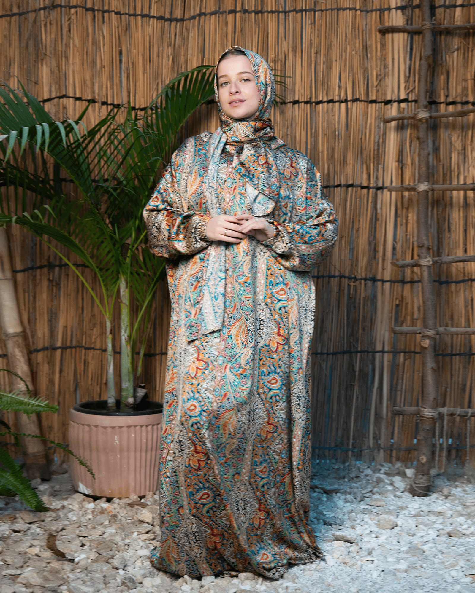 Tie Shop | Printed Satin Isdal | Ramadan Modest Wear 