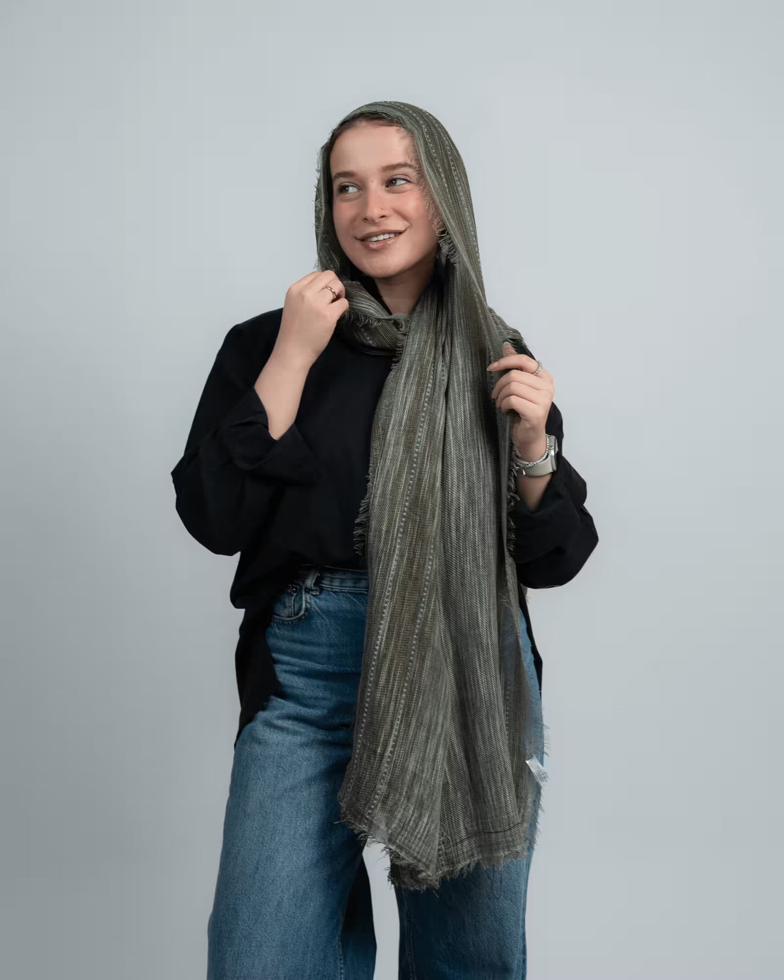 Tie Shop | Edgy Scarf | Elegant & Modern Hijab
