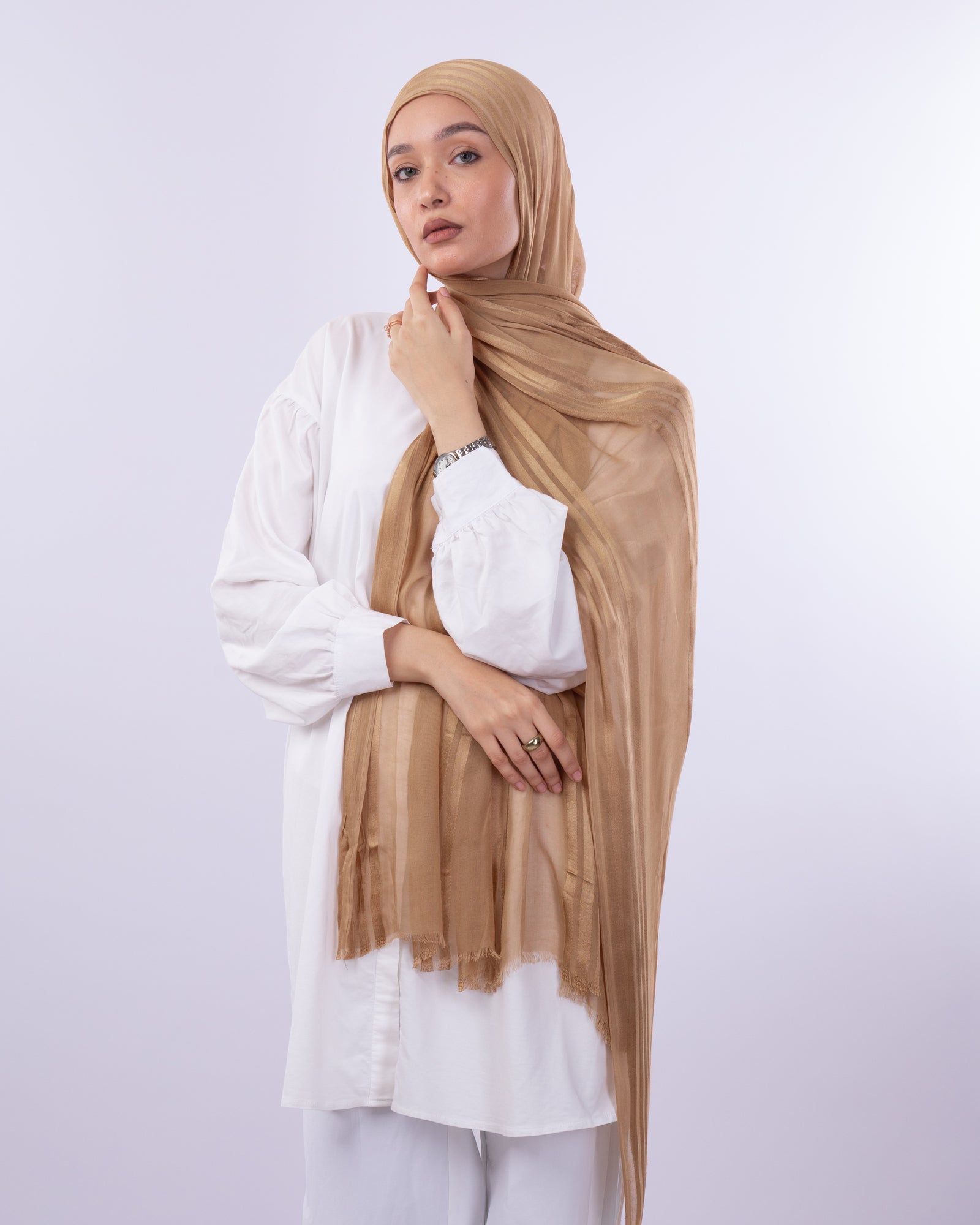 Satin Striped Kuwaiti Scarf	طرحة كوتيى