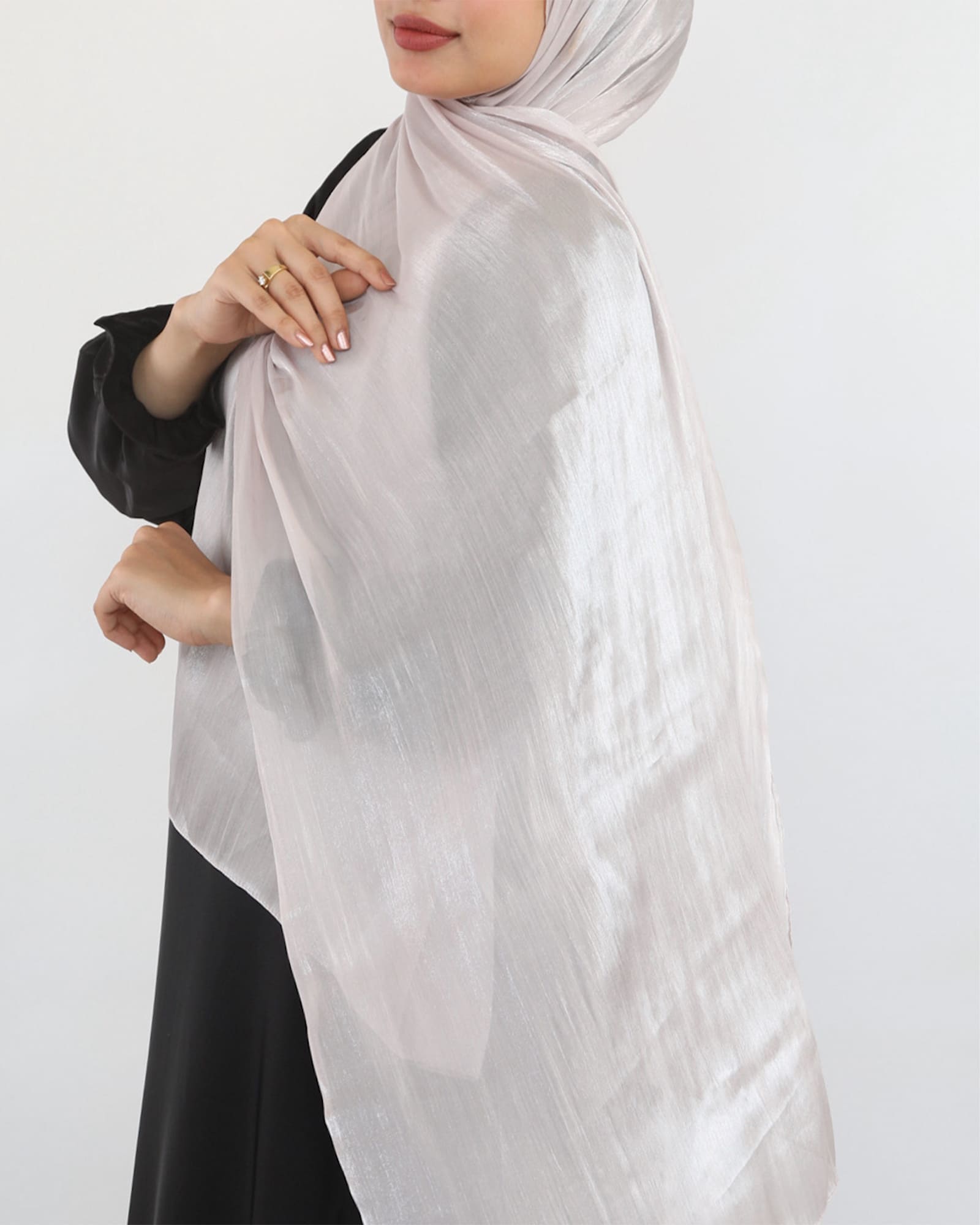 Shimmery Chiffon Scarf طرحة شيفون سادة - ايشارب شيفون سادة