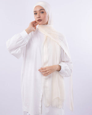Soft Kuwaiti scarf