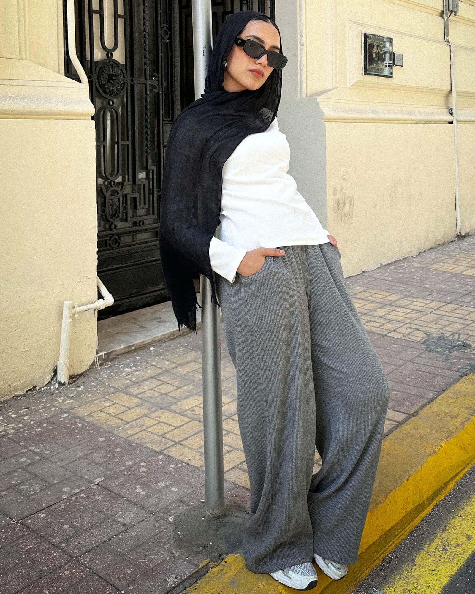 Fluffy Ribbed Pants بنطلون صوف - بنطلون حريمى