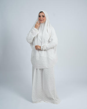 Embroidered Two Pieces Isdal