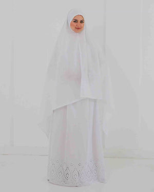 Embroidered Two Pieces Isdal