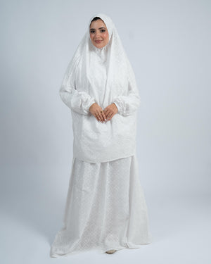 Embroidered Two Pieces Isdal