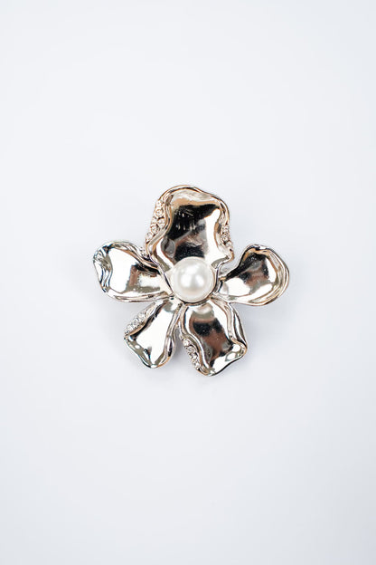 Zia pin | Elegant Timeless Fashion Accessory | Tie Shop | silver