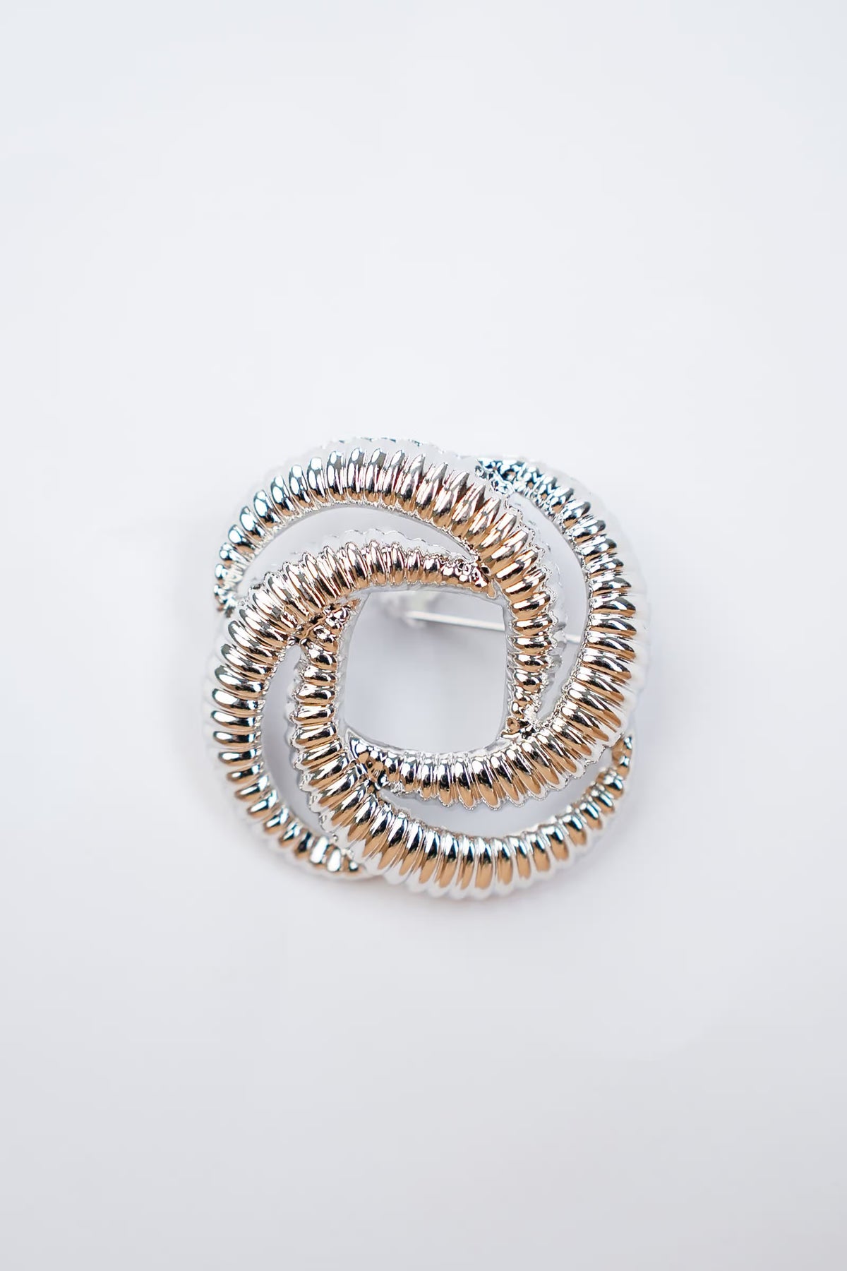 Zia pin | Elegant Timeless Fashion Accessory | Tie Shop | Golden