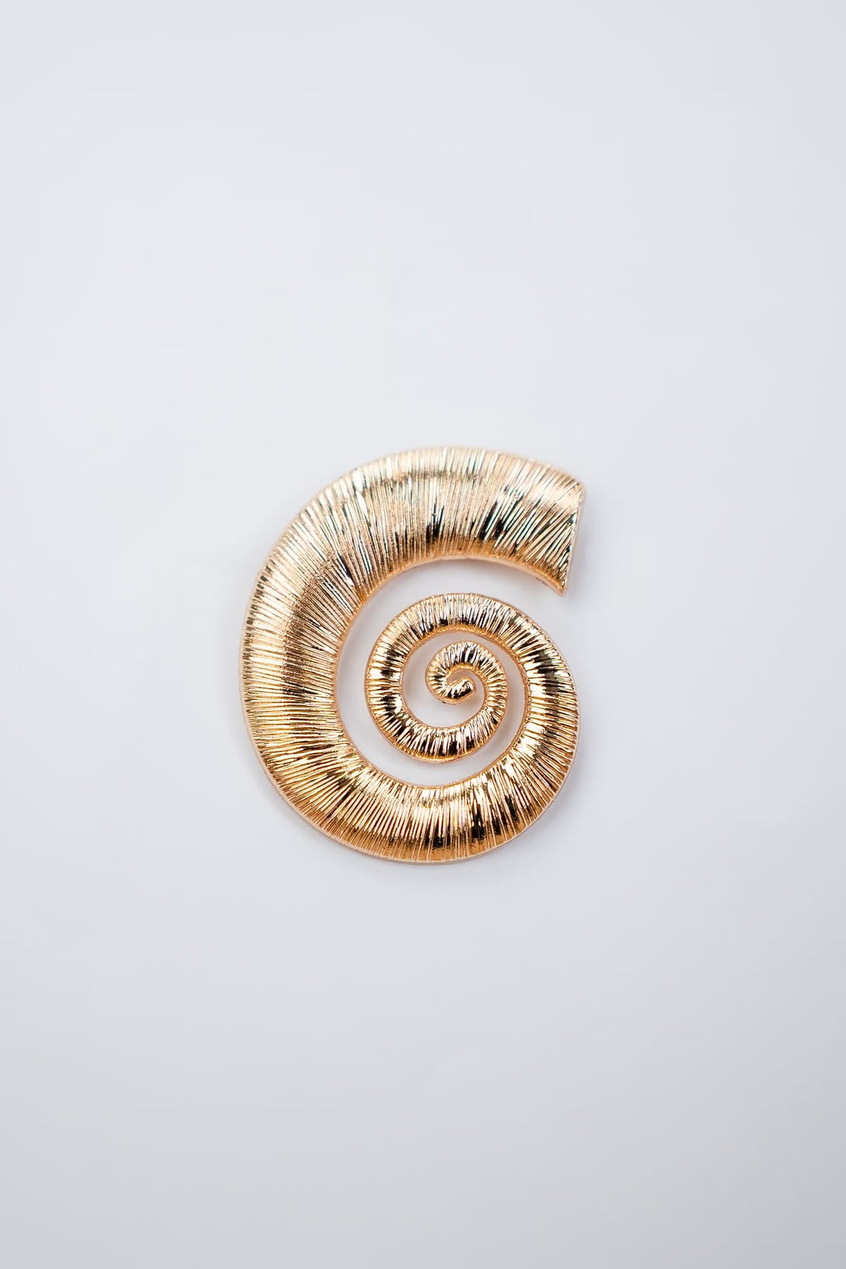 Zia pin | Elegant Timeless Fashion Accessory | Tie Shop | Golden