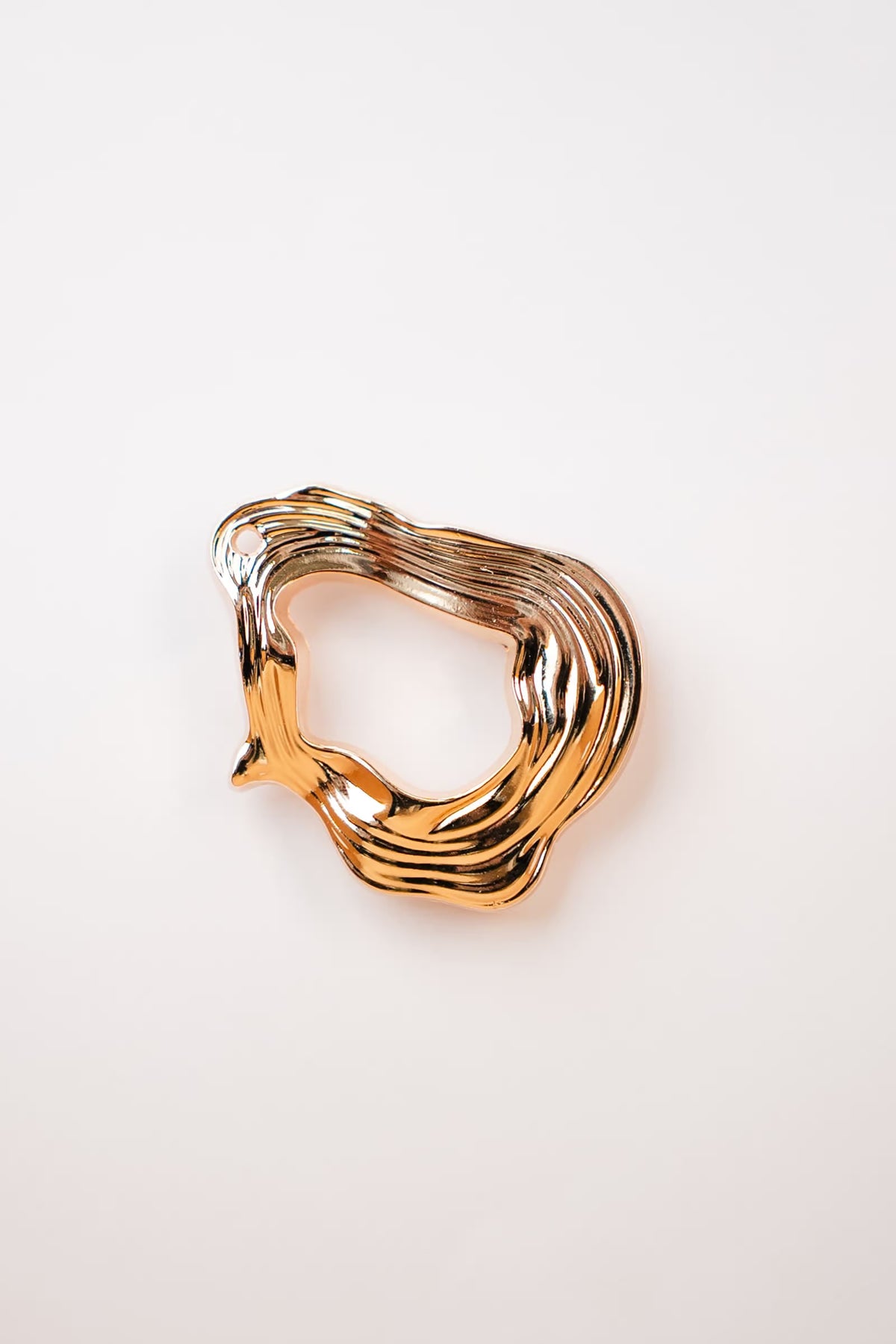 Riva pin | Elegant Timeless Fashion Accessory | Tie Shop | Golden